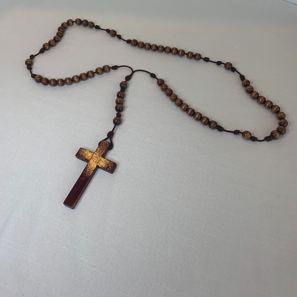 Large‎ wood rosary - Picture 7 of 8
